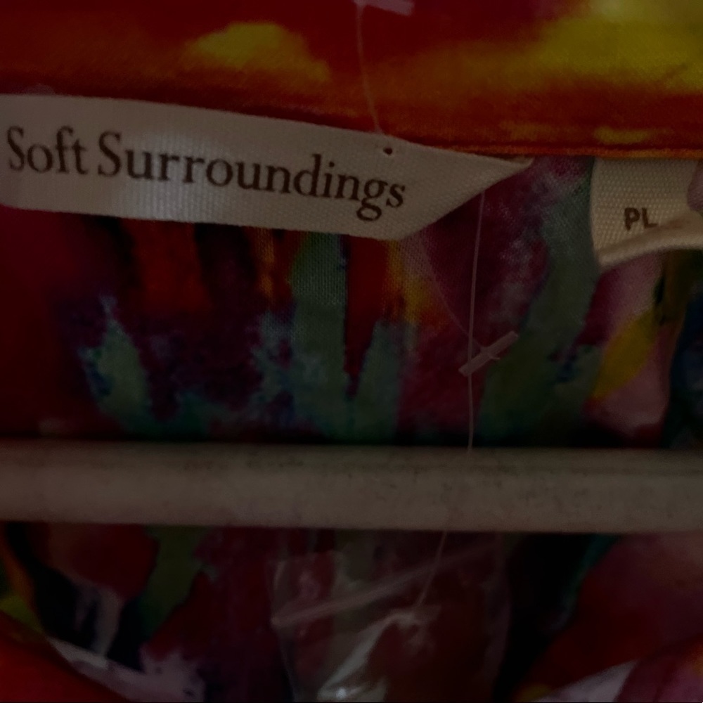 SOFT Surroundings Festiva vibrant Shirt - Picture 12 of 14